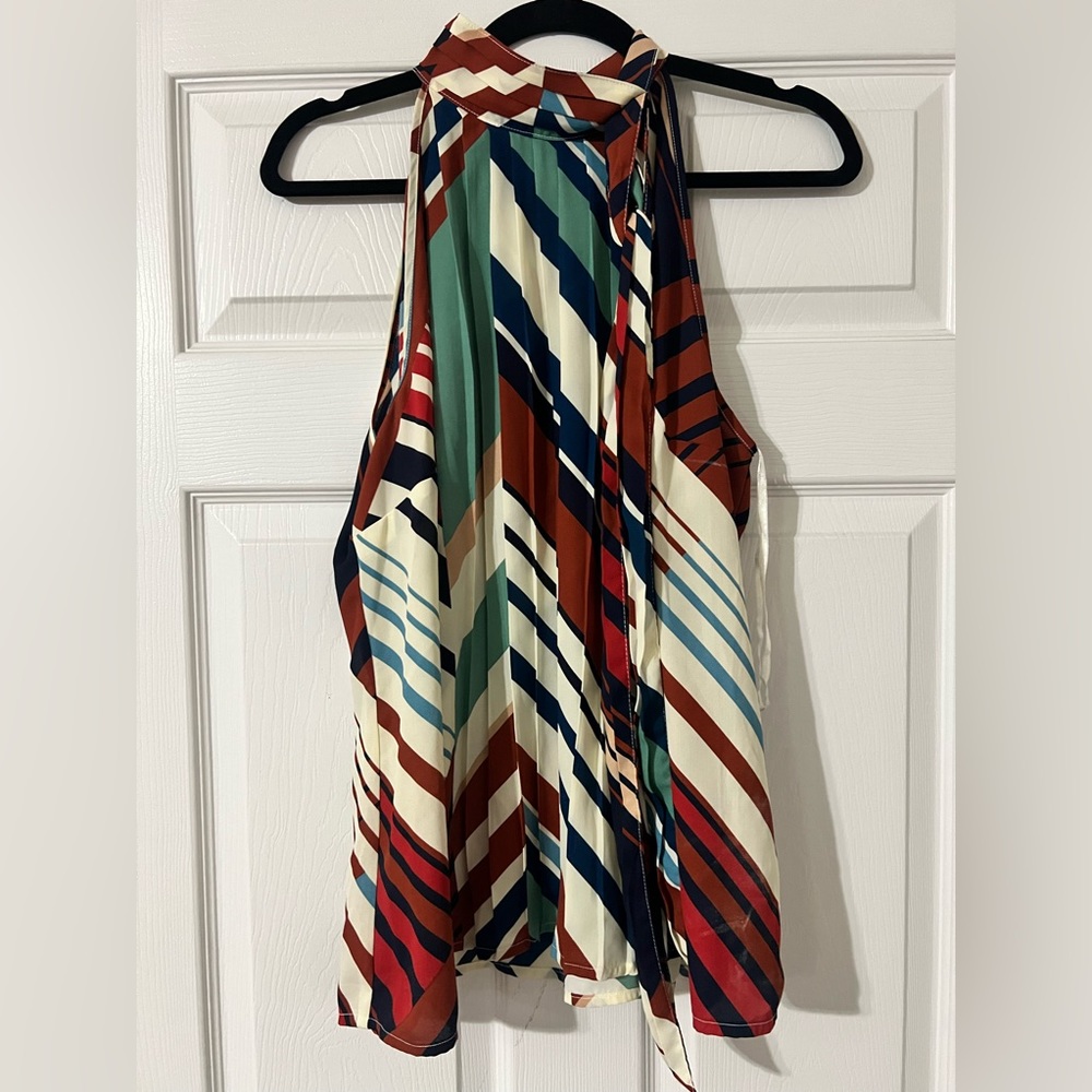 Beautiful NY&C Sleeveless Multicolored Top